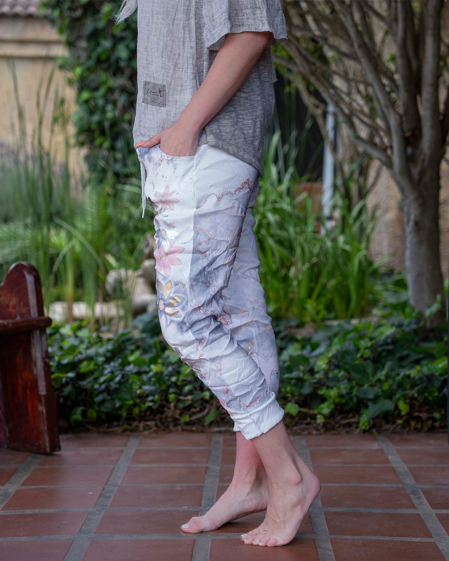 Crystal Bloom Drawstring Pants | Grey